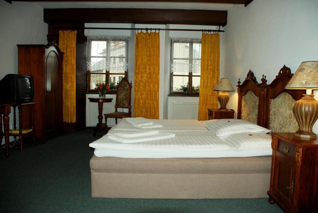 Hotel Zlaty Kohout Mlada Boleslav Luaran gambar