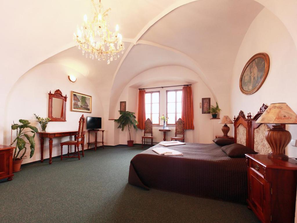 Hotel Zlaty Kohout Mlada Boleslav Luaran gambar